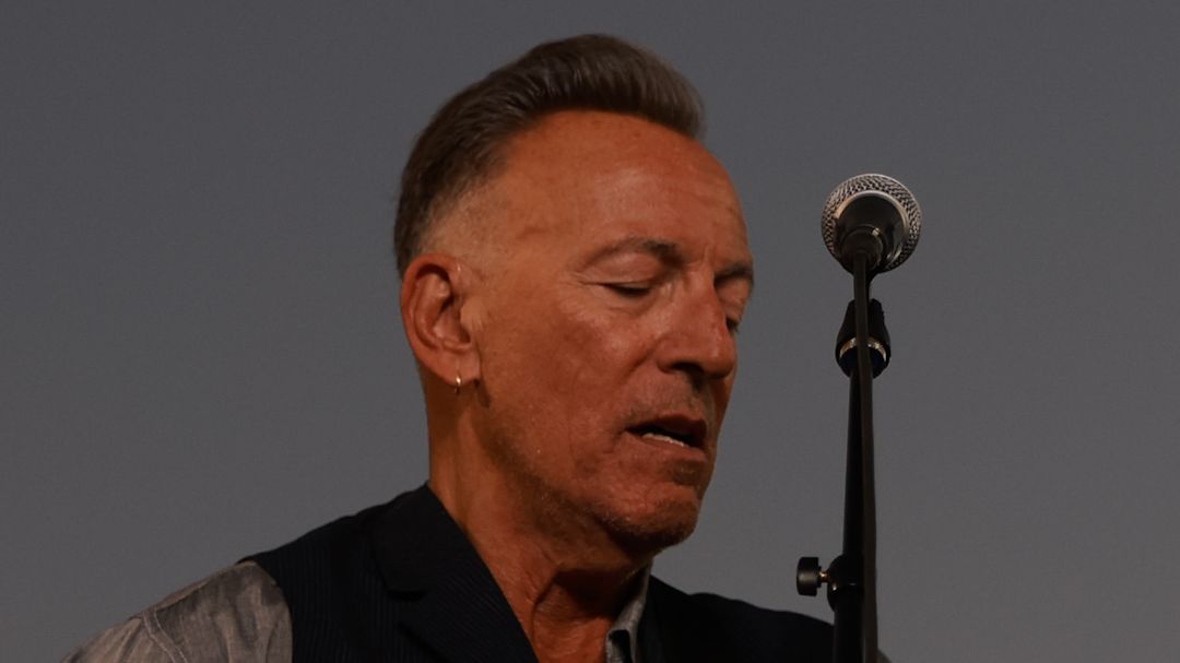 thumbnail springsteen ice song 1 vrtc.jpg