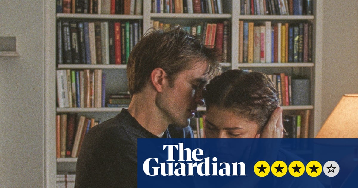 Drama Review - Zendaya and Robert Pattinson's controversial wedding movie delivers on its promise
